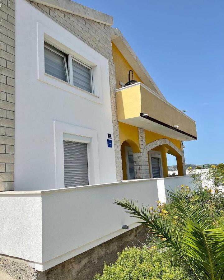Apartment Vujcic Donji Okrug  Exterior photo